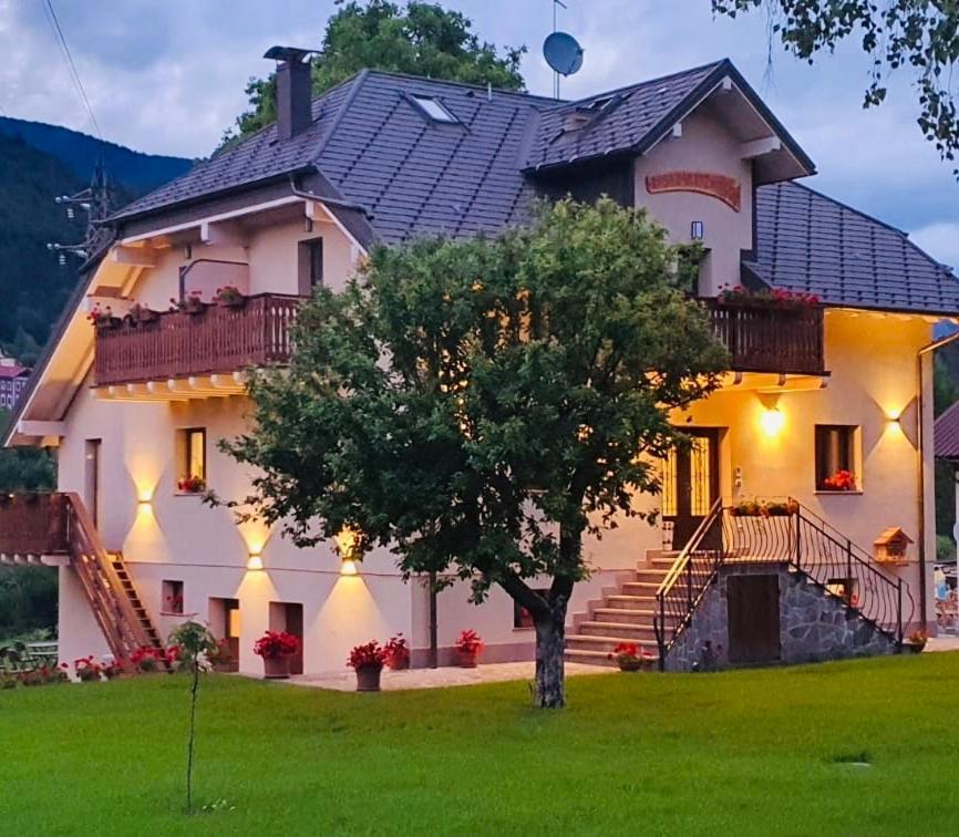 Hotel Rosengarten Tarvisio Kültér fotó